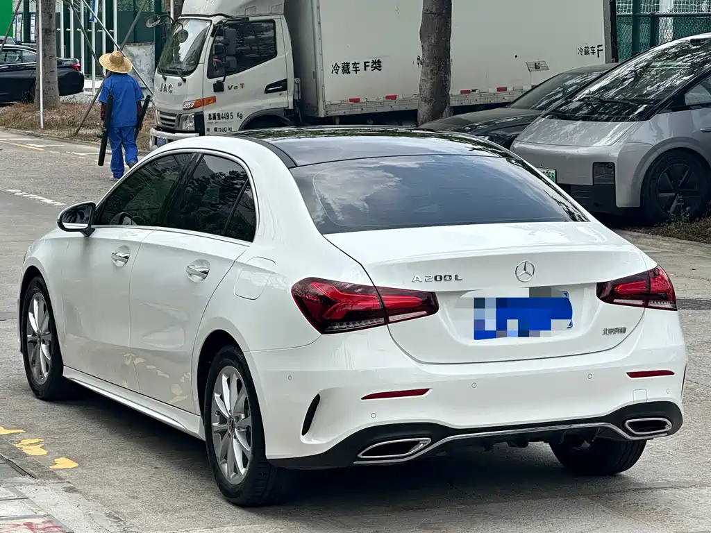 Mercedes-Benz A-Class A 2022 A 200 L Sport Fashion