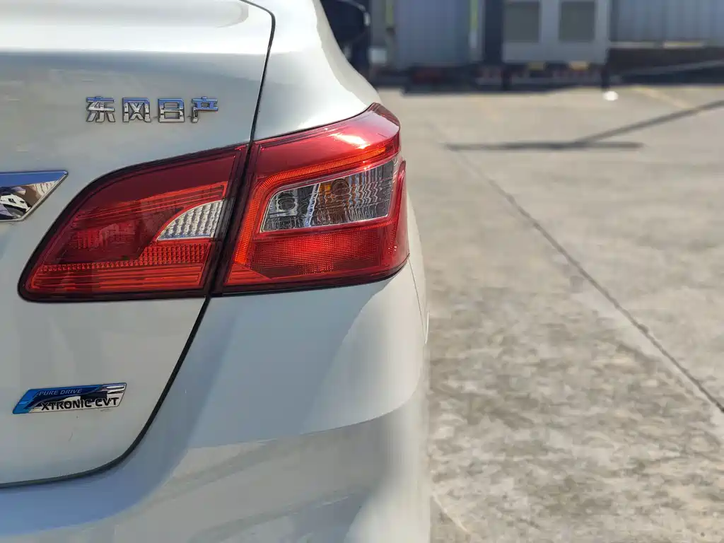 Nissan Sylphy — миниатюра 7