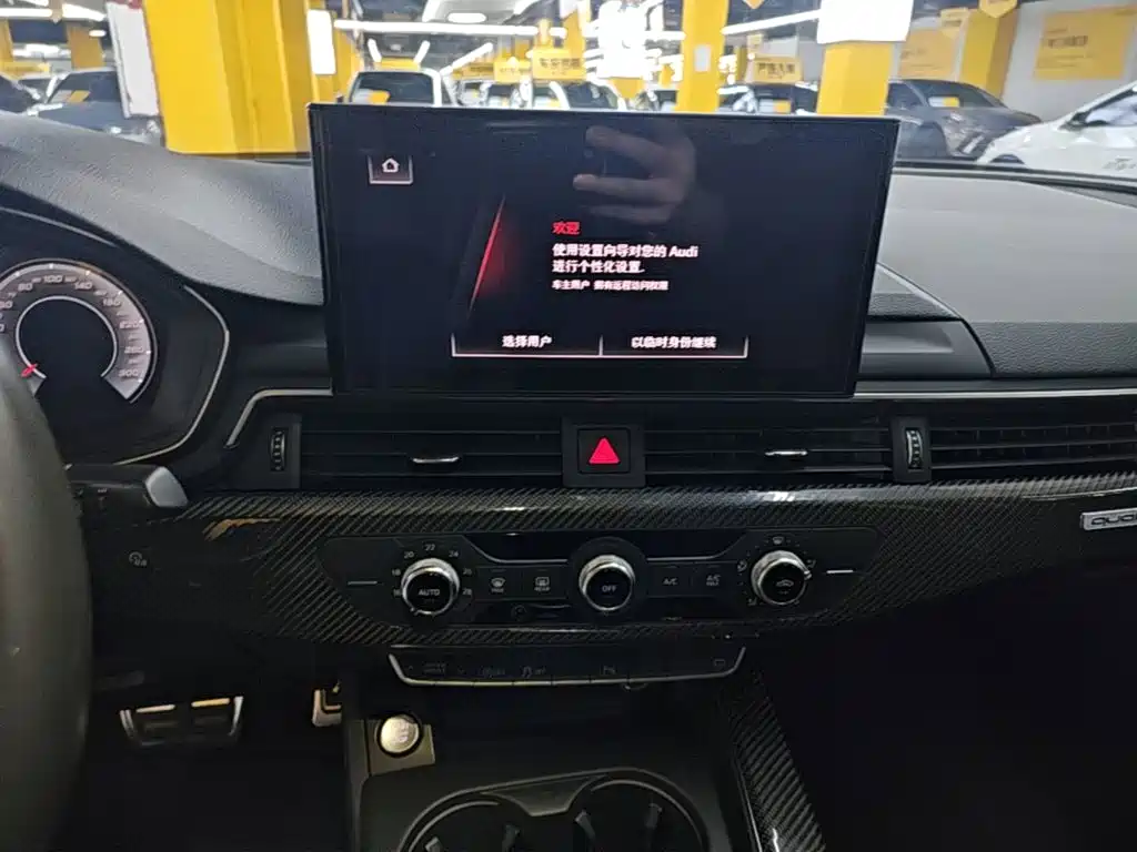 Audi A4L — миниатюра 13
