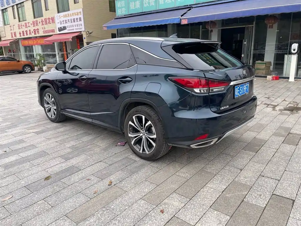 LEXUS RX