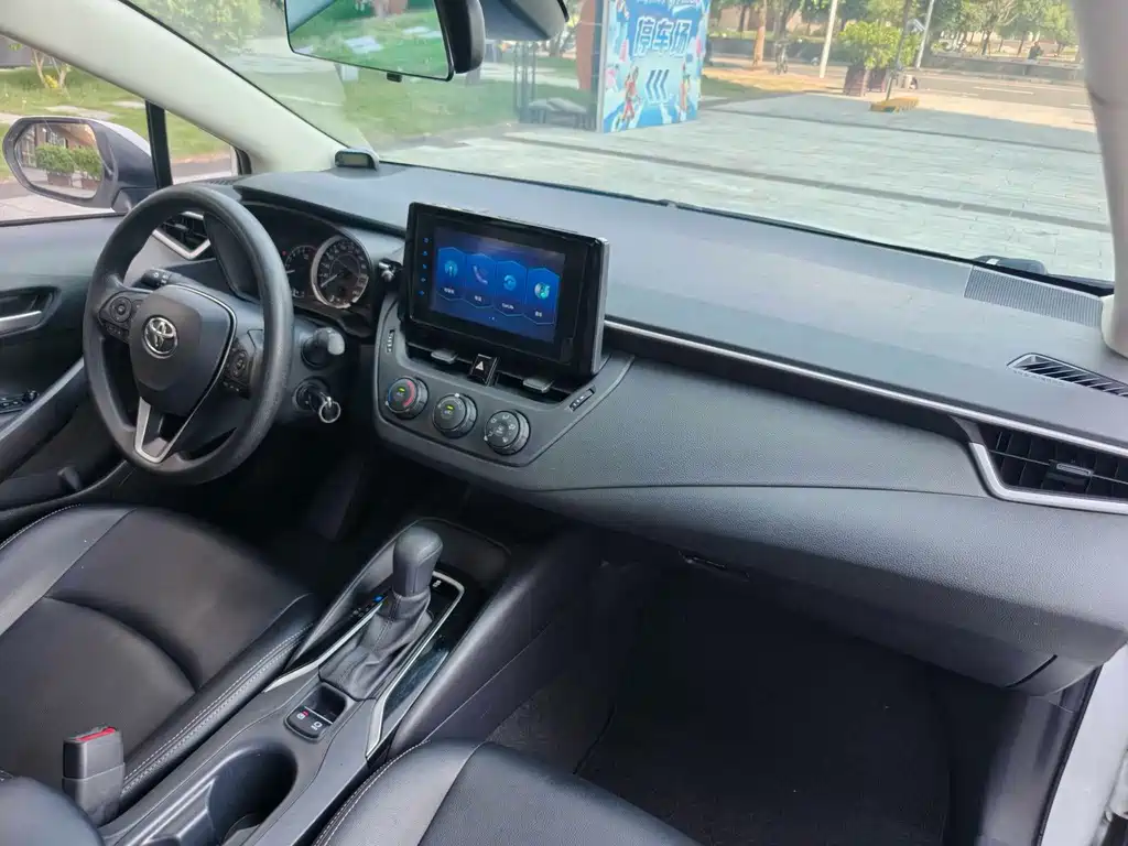 Toyota Corolla — миниатюра 4