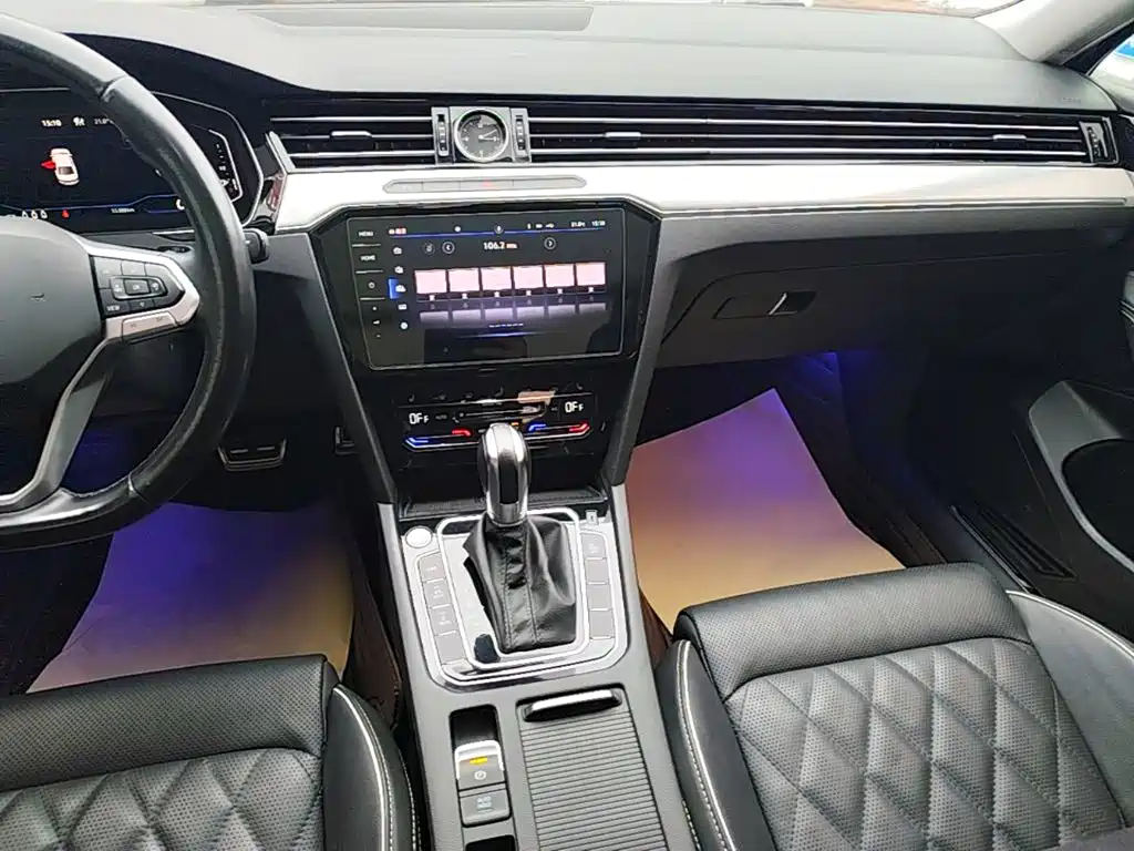 Volkswagen 迈腾 PHEV — миниатюра 13