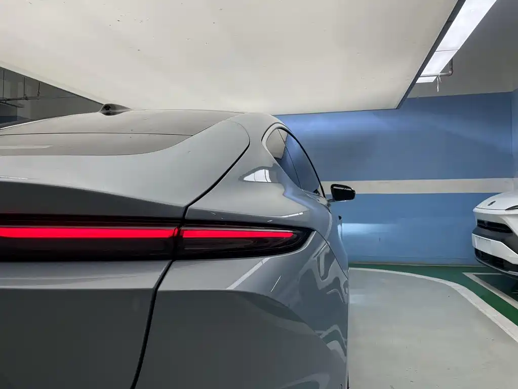 NIO ET5 — миниатюра 9