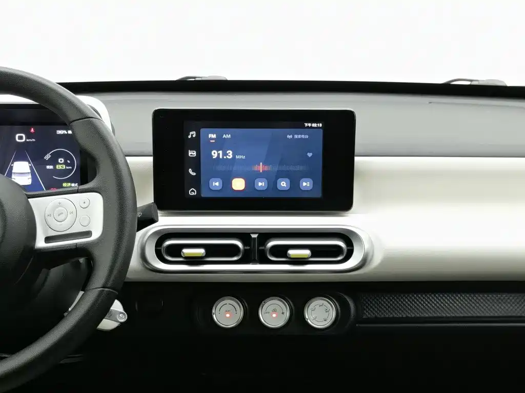 Wuling MINIEV — миниатюра 12