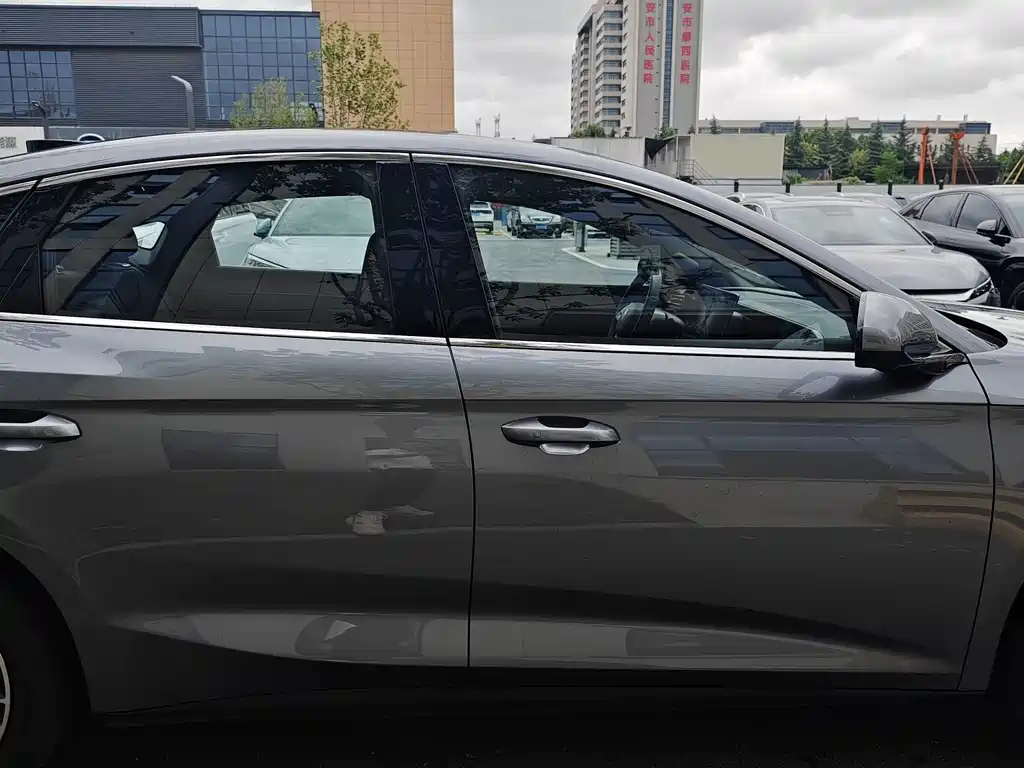 BYD Qin L — миниатюра 21