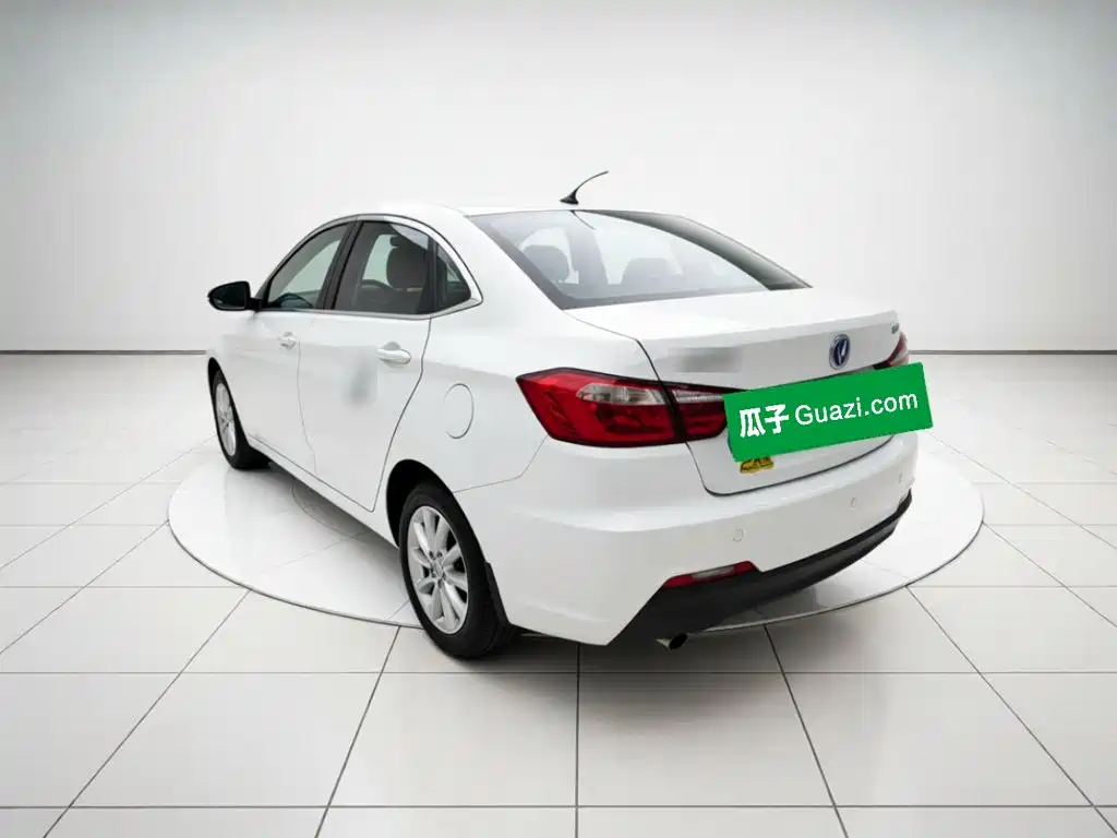 Changan V7 — миниатюра 4