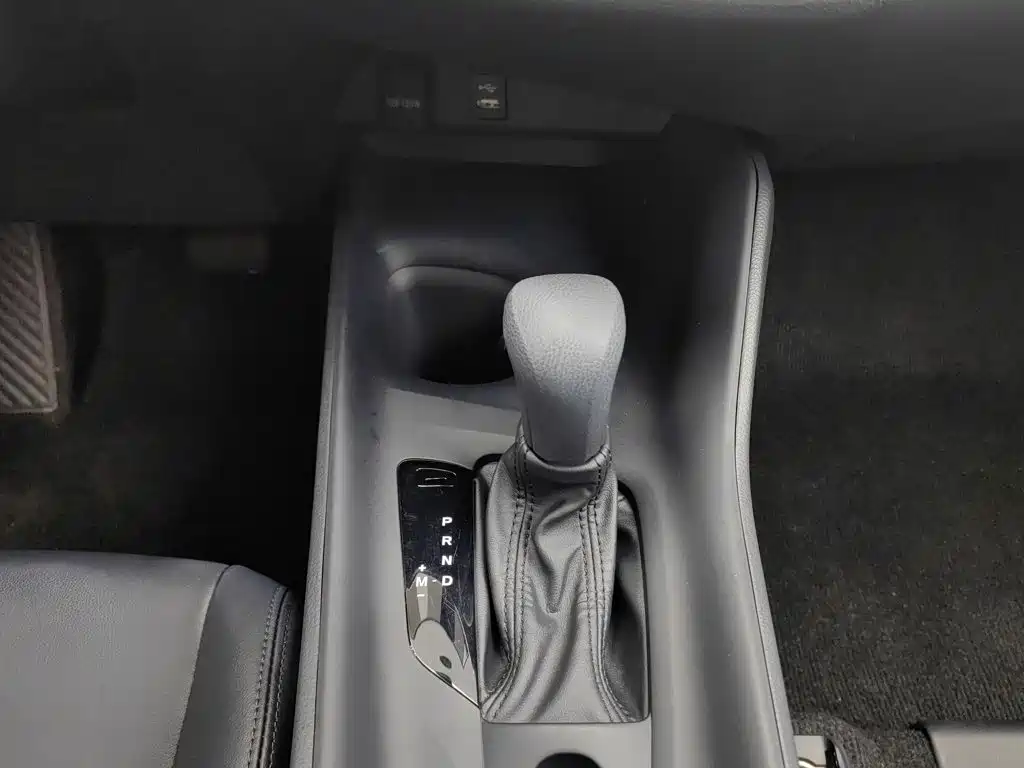 Toyota IZOA — миниатюра 13