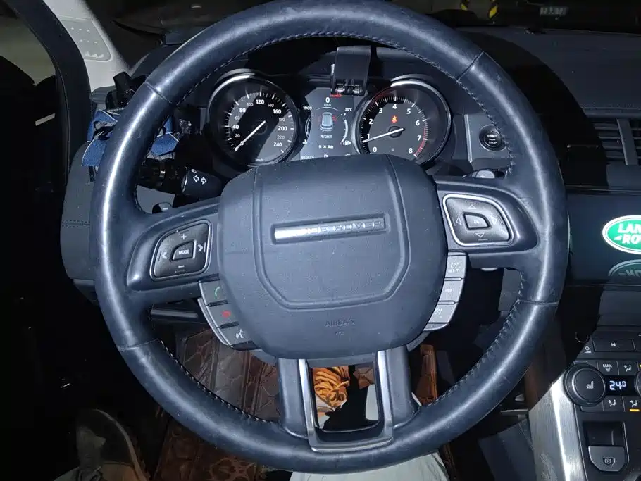 Land Rover Evoque — миниатюра 15