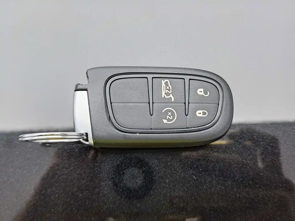 Jeep Grand Commander — миниатюра 19