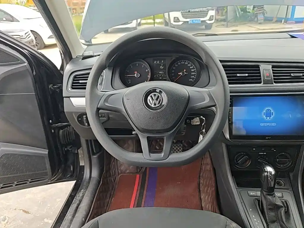 Volkswagen Lavida — миниатюра 11