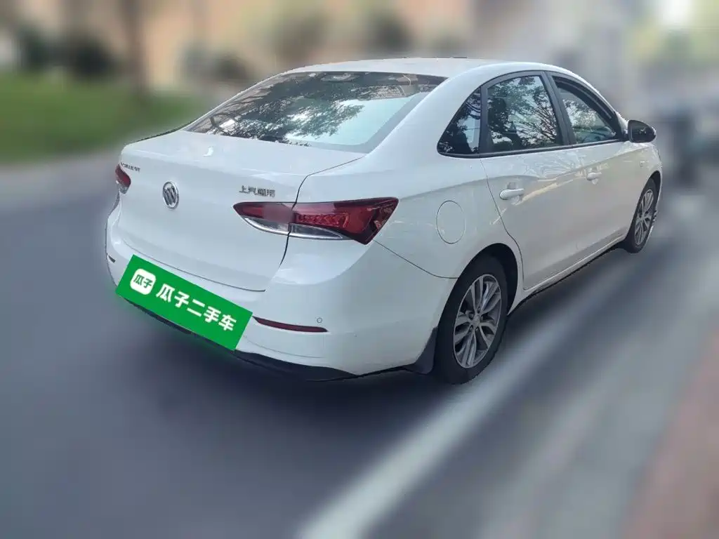 Buick Excelle — миниатюра 4