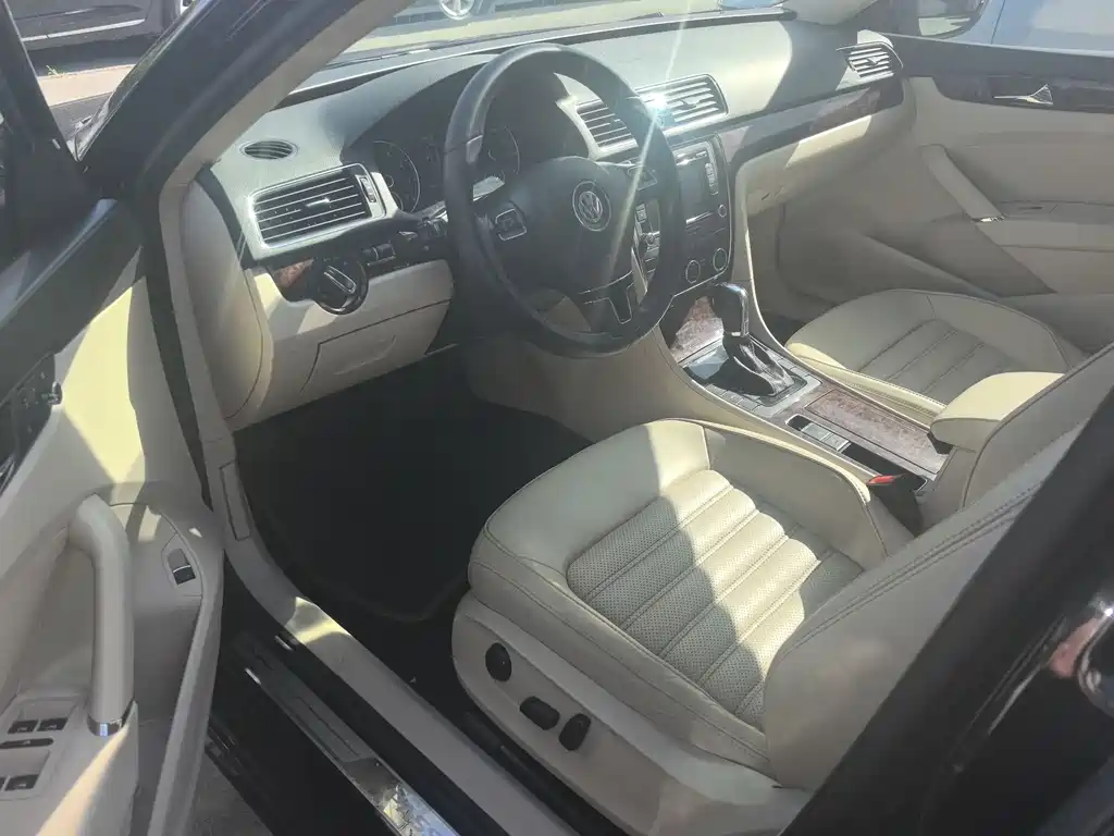 Volkswagen Passat 2011 1.8TSI DSG