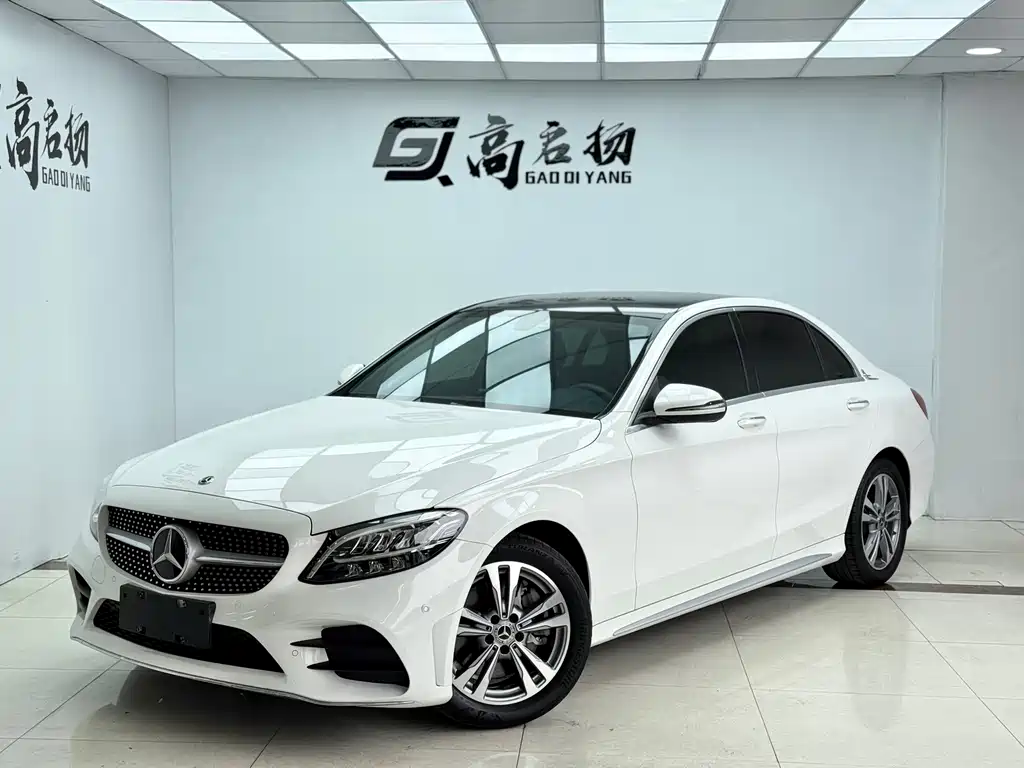 Mercedes-Benz C-Class 2021