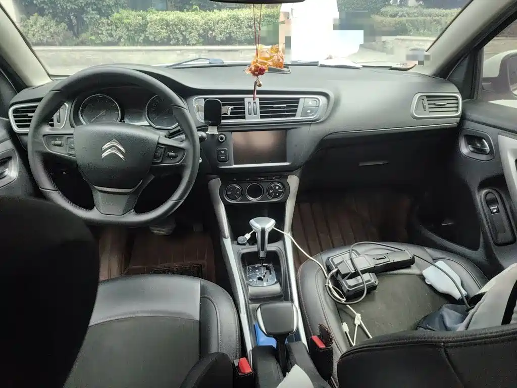 Citroen C3-XR — миниатюра 13