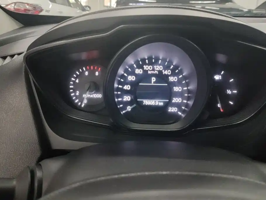 Ford Escort — миниатюра 14