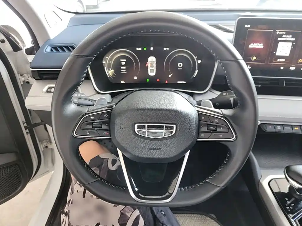 Geely Xingrui — миниатюра 11
