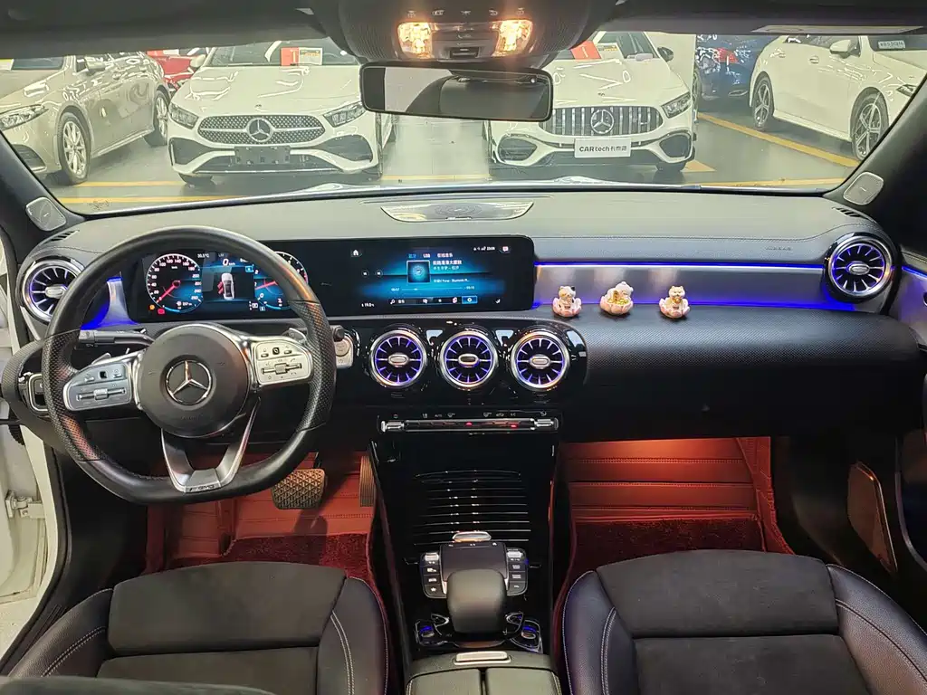 Mercedes-Benz A-Class — миниатюра 10