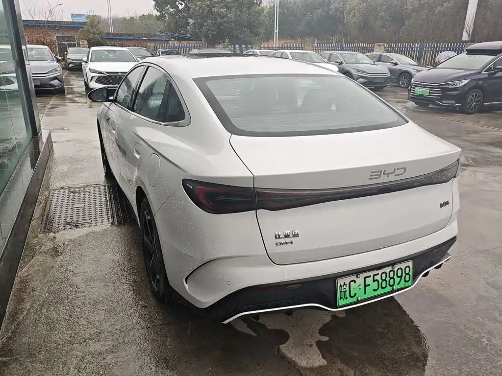 BYD SEAL 06 NEW ENERGY