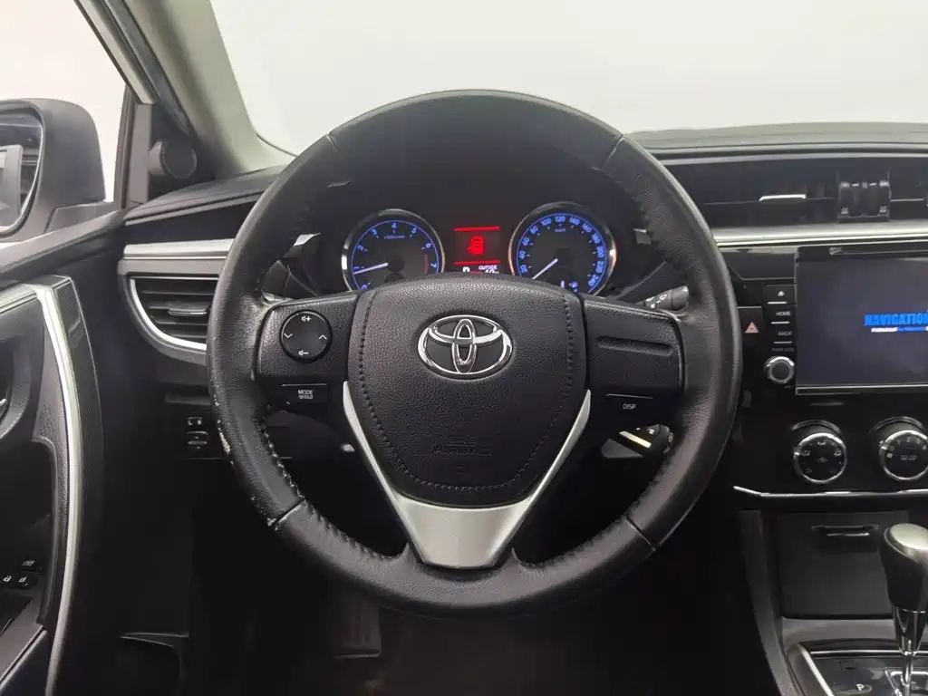 Toyota Corolla — миниатюра 11