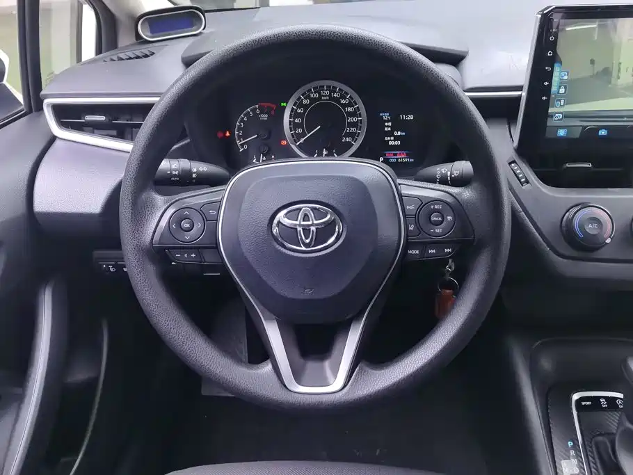 Toyota Corolla — миниатюра 15