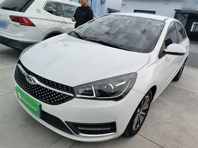 CHERY ARRIZO 5