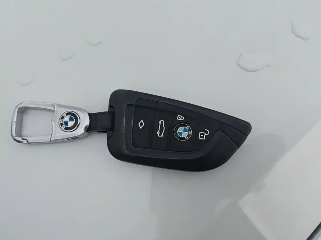 BMW 3 Series — миниатюра 9