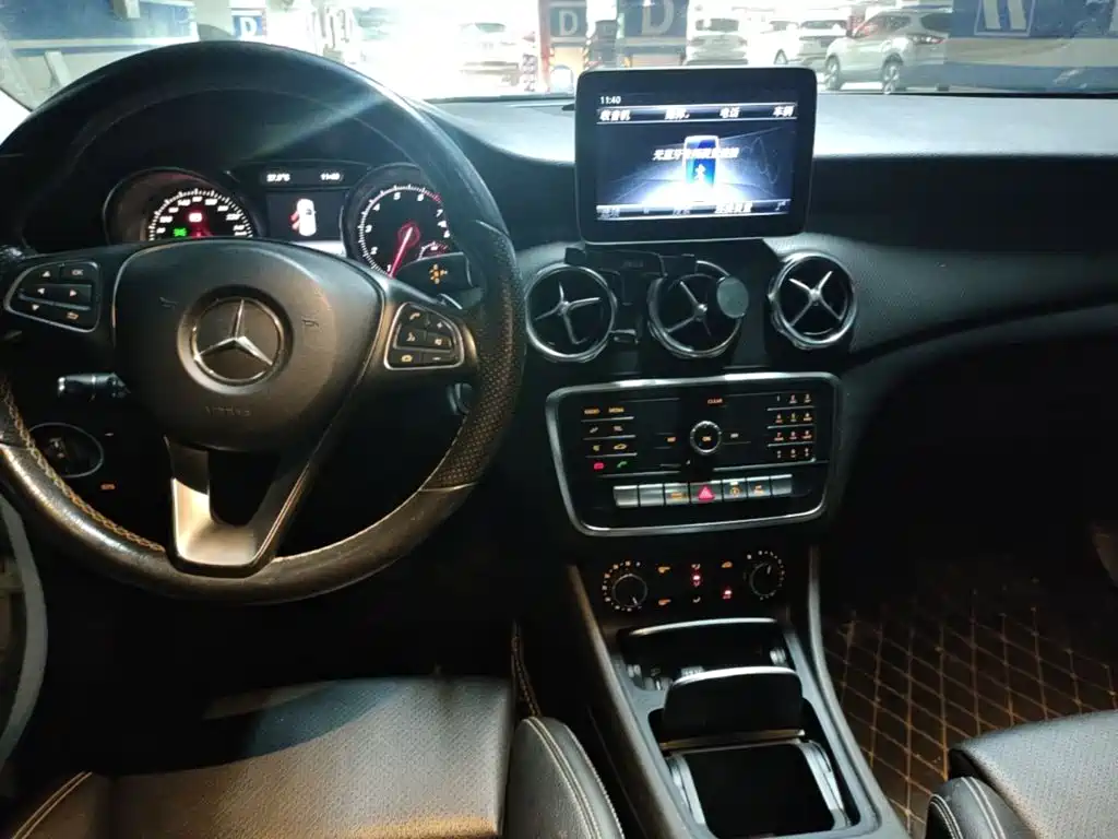 Mercedes-Benz GLA — миниатюра 5