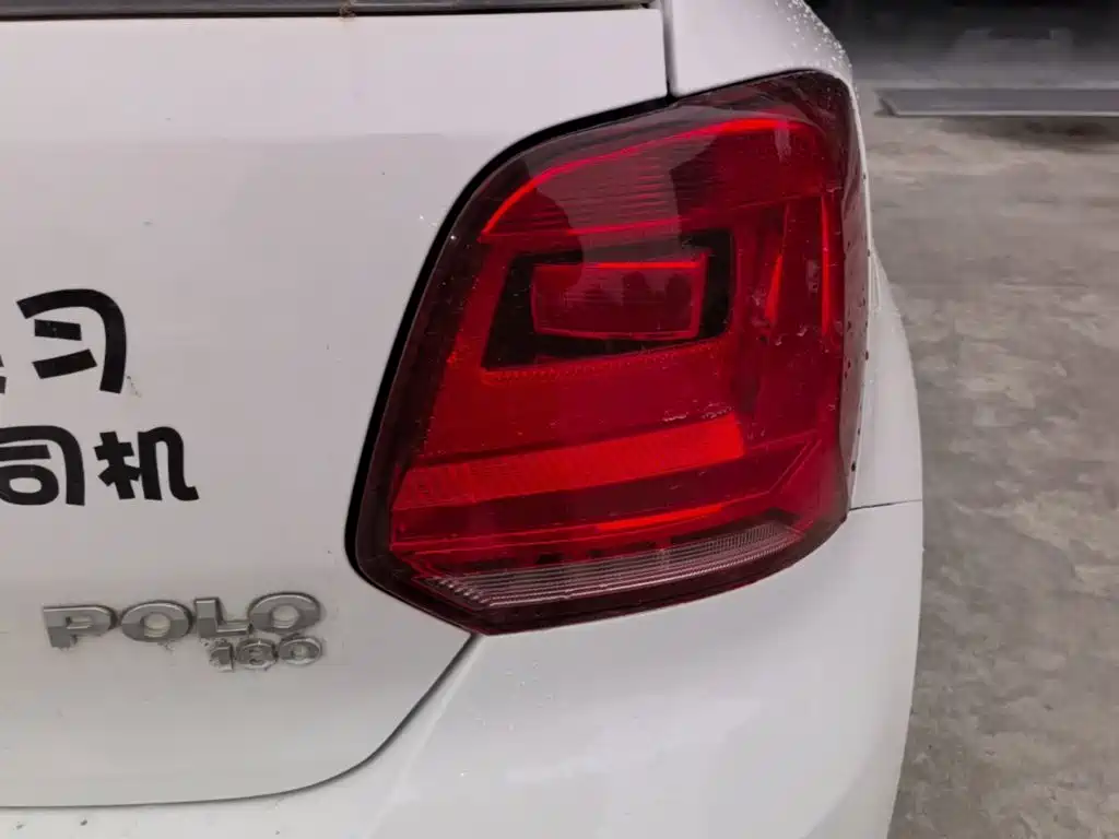 Volkswagen Polo — миниатюра 8