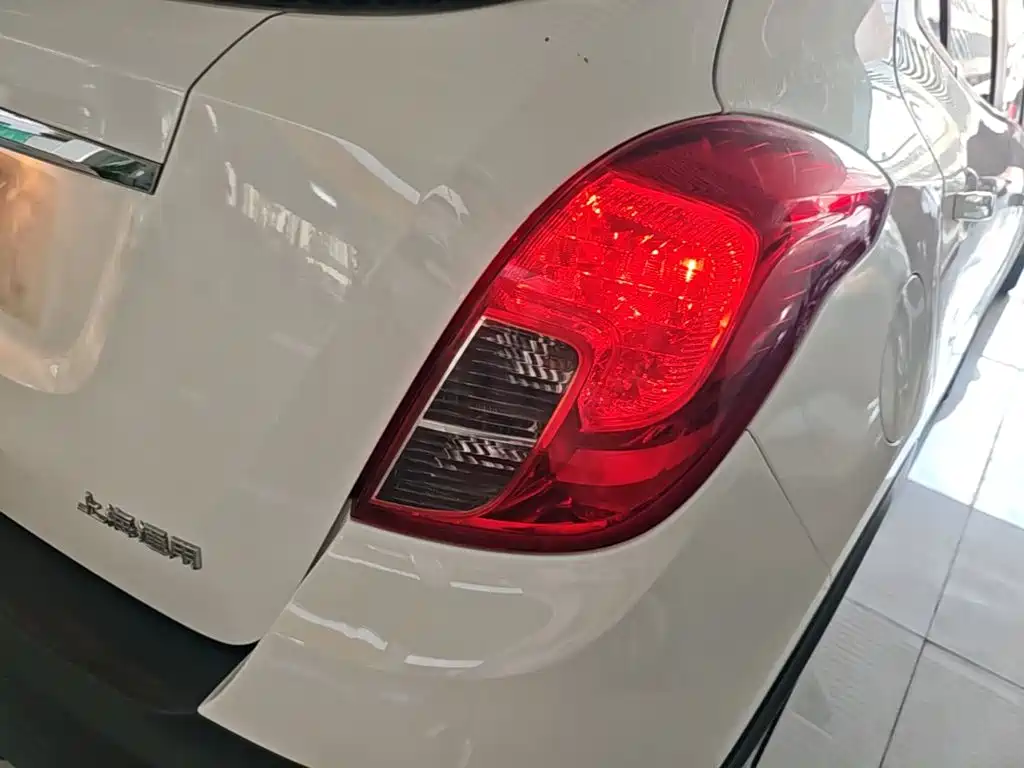 Buick Encore — миниатюра 8