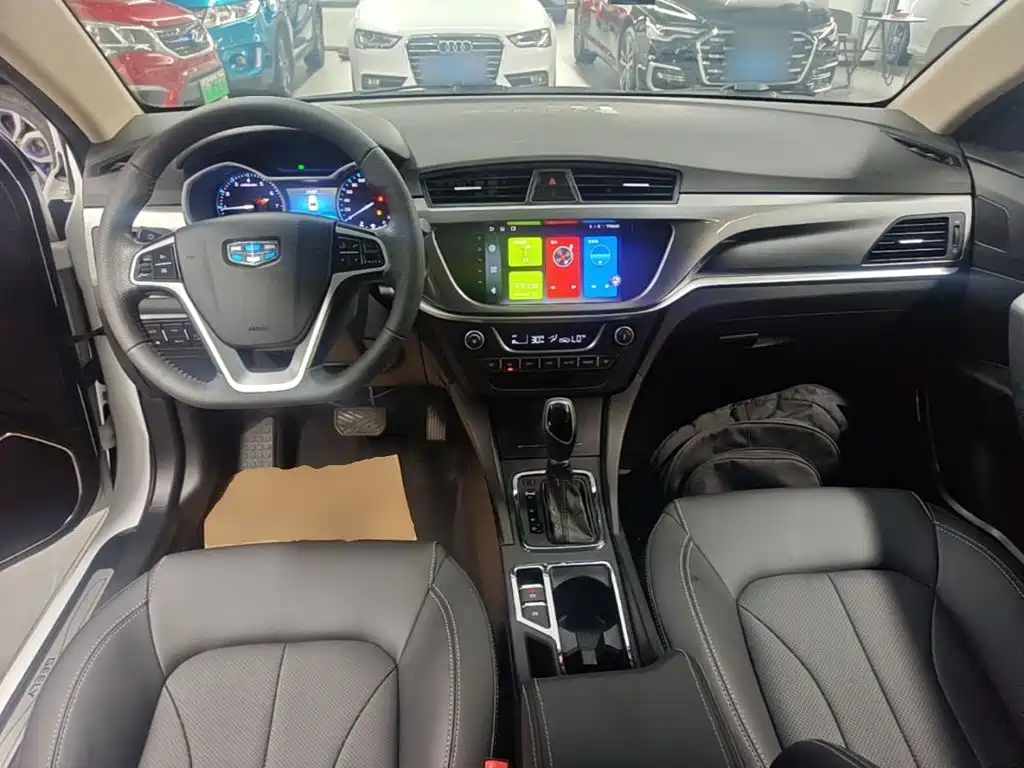 Geely Emgrand — миниатюра 10