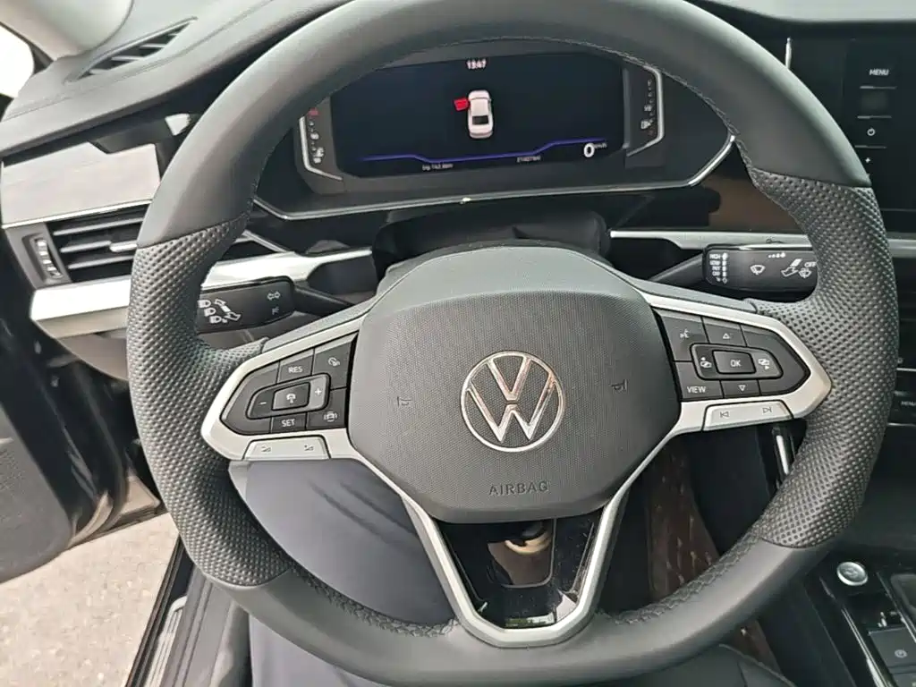 Volkswagen Passat — миниатюра 7