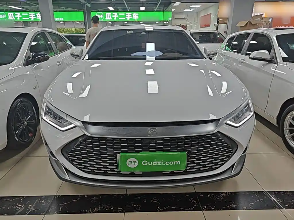 BYD Han — миниатюра 3