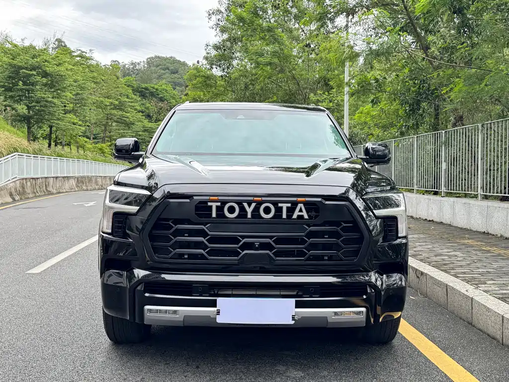 Toyota Sequoia 2023 3.5T LTD