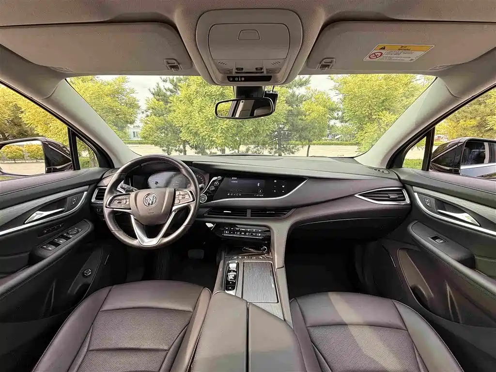 Buick Enclave 2022 652T Luxury 7 мест
