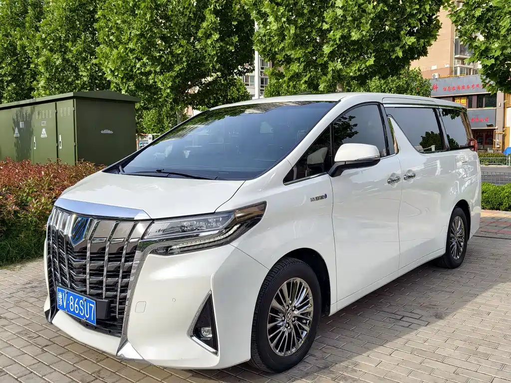 Toyota Alphard 2022