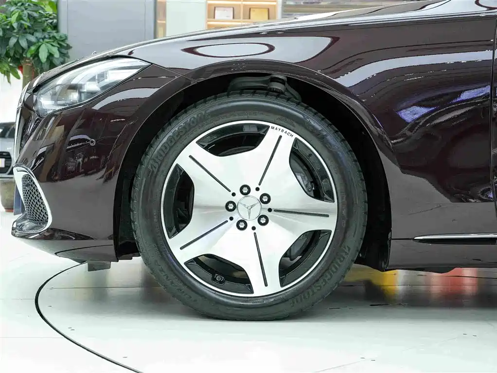 Mercedes-Benz S-Class — миниатюра 22
