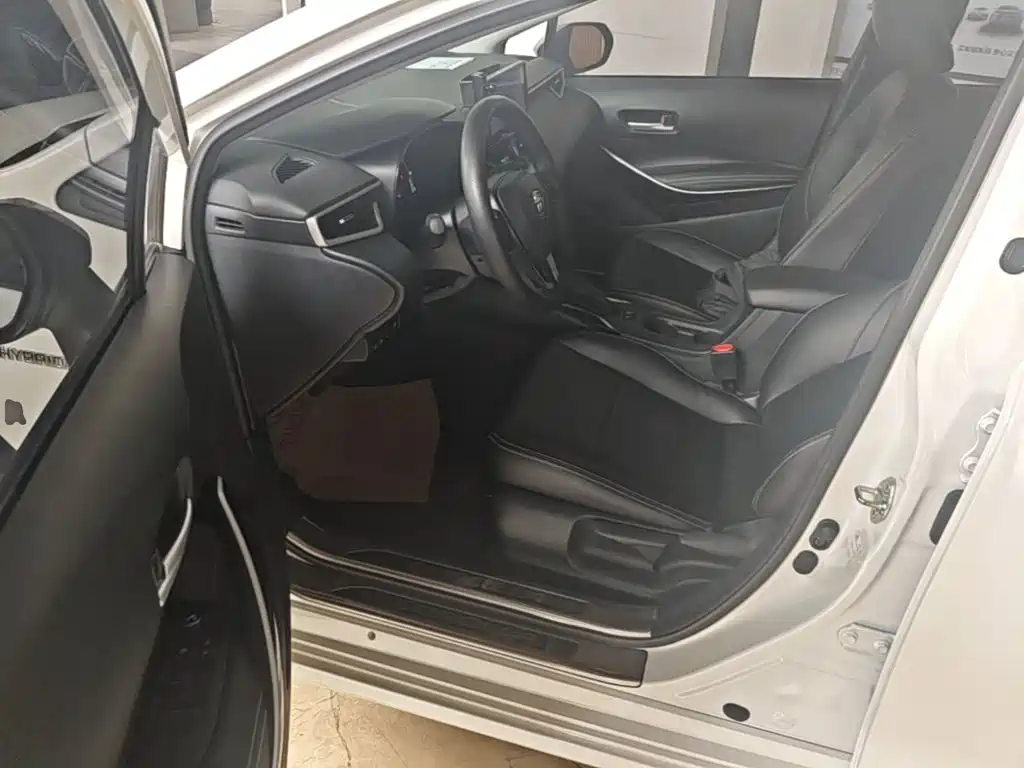 Toyota Corolla — миниатюра 16
