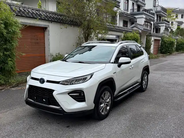 Toyota Wildlander