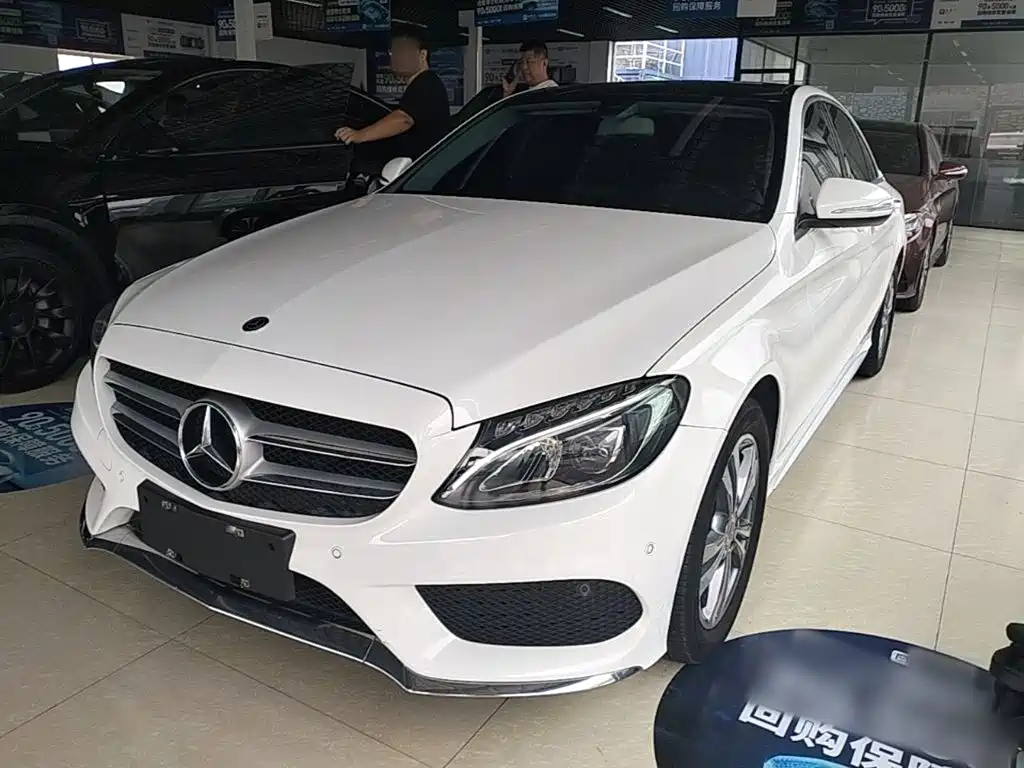 Mercedes-Benz C-Class — миниатюра 2