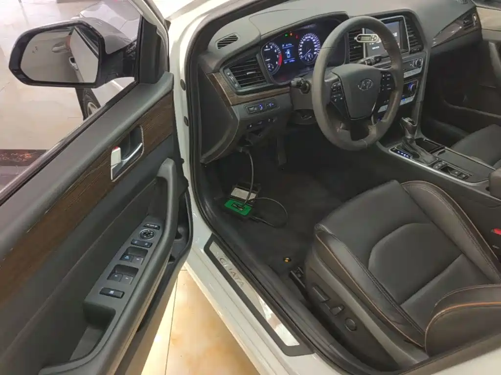 Hyundai Sonata — миниатюра 16