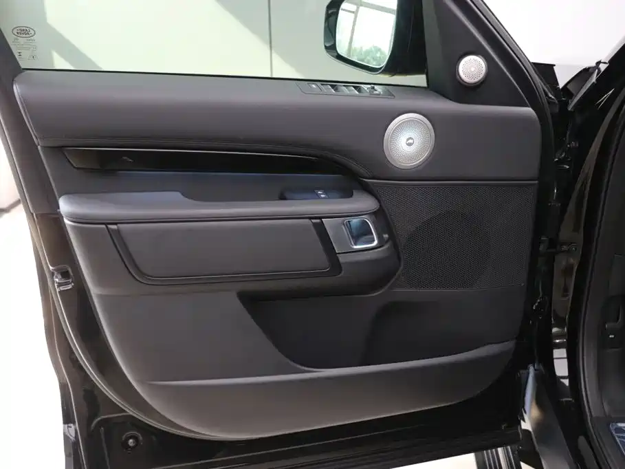 Land Rover Discovery — миниатюра 10