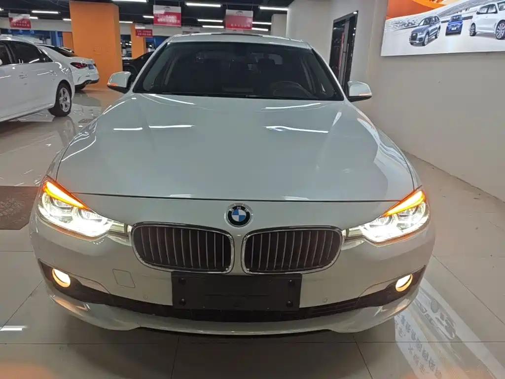BMW 3 Series — миниатюра 3