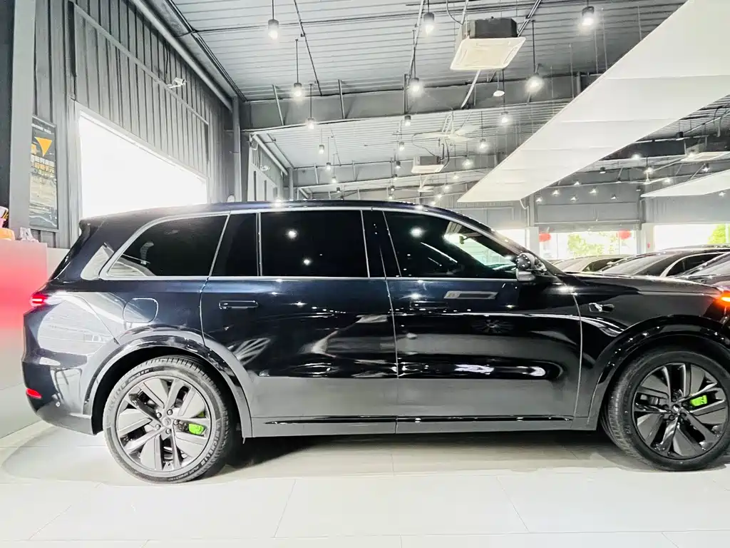 Li Auto Li L9 — миниатюра 10