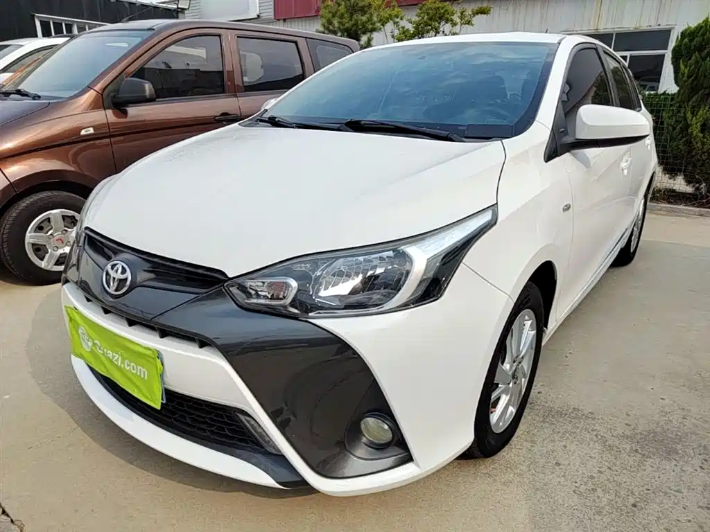 Toyota Yaris L 2019