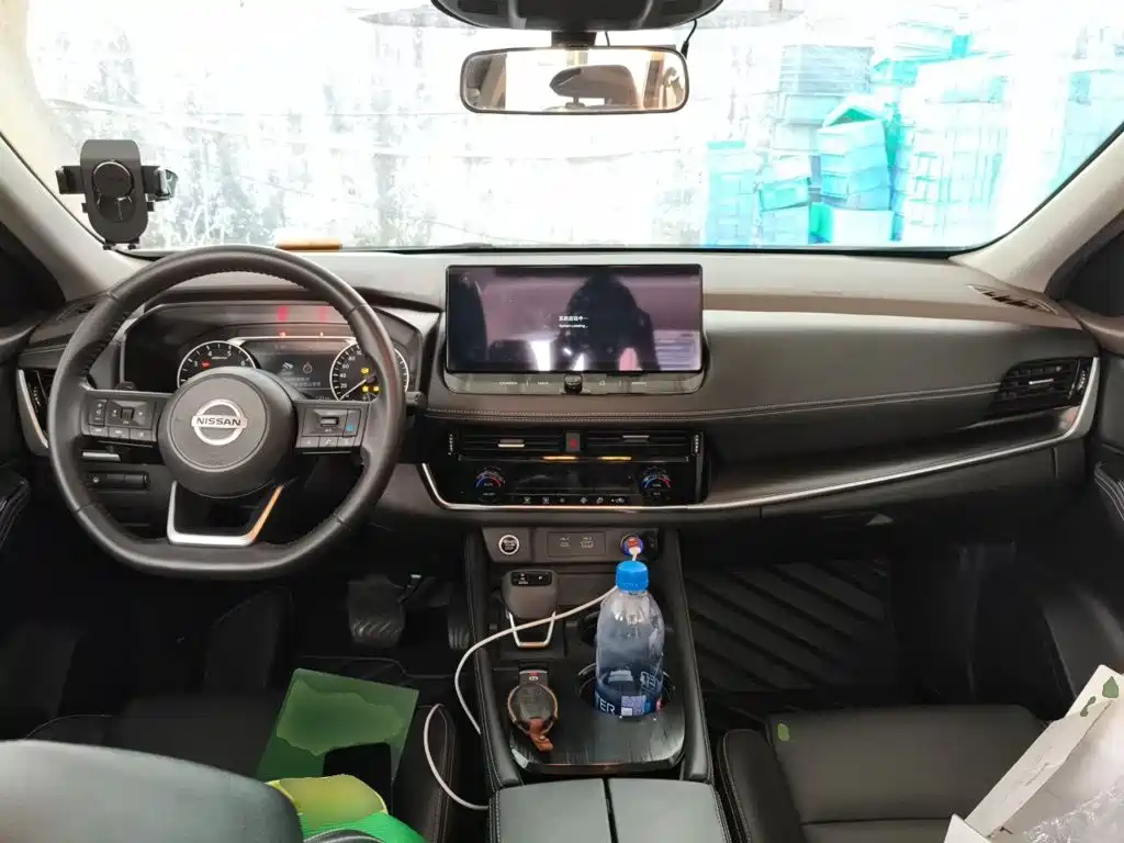 Nissan X-Trail — миниатюра 5