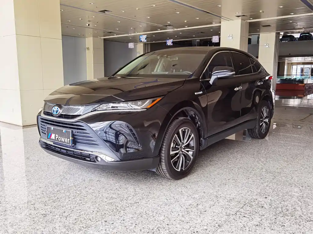 Toyota Harrier 2024 2.5L CVT Luxury