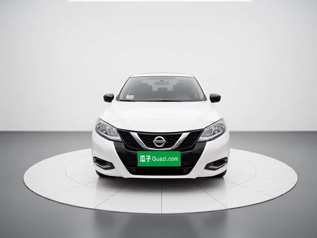 Nissan Tiida 1.6 л 2021 г. Белый, пробег 22799 км