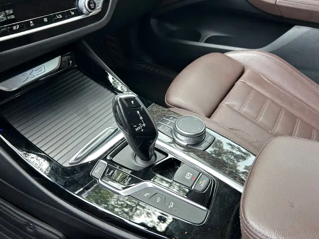 BMW X3 — миниатюра 10
