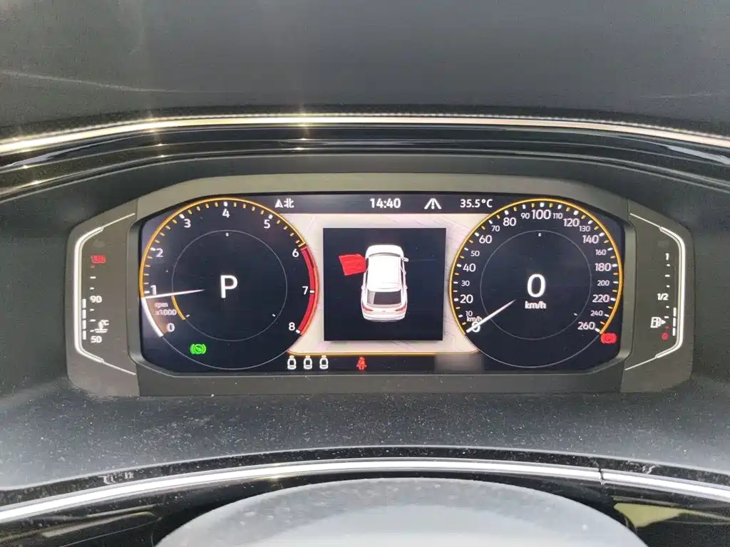 Volkswagen X — миниатюра 4