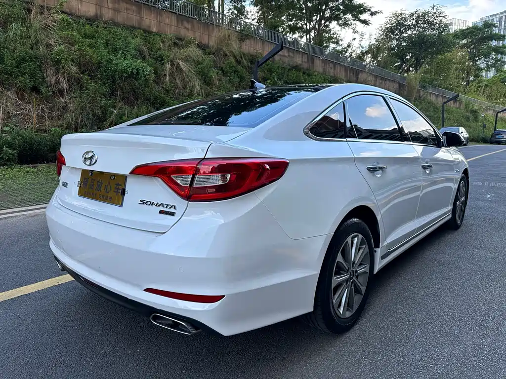 Hyundai Sonata — миниатюра 4